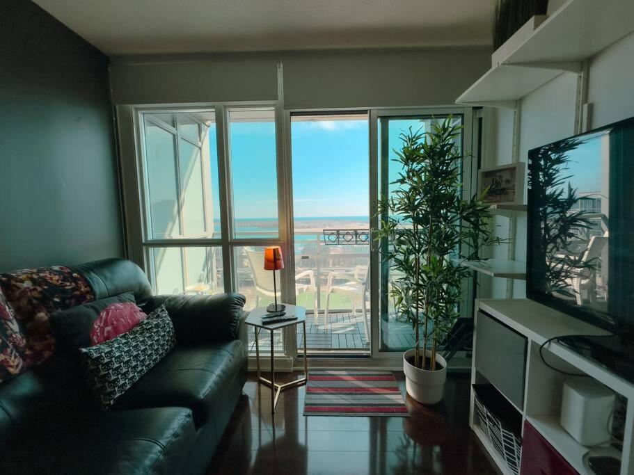 Comfort Two Beds Suite By Cn Tower Rogers Centre Plus Free Parking Toronto Extérieur photo