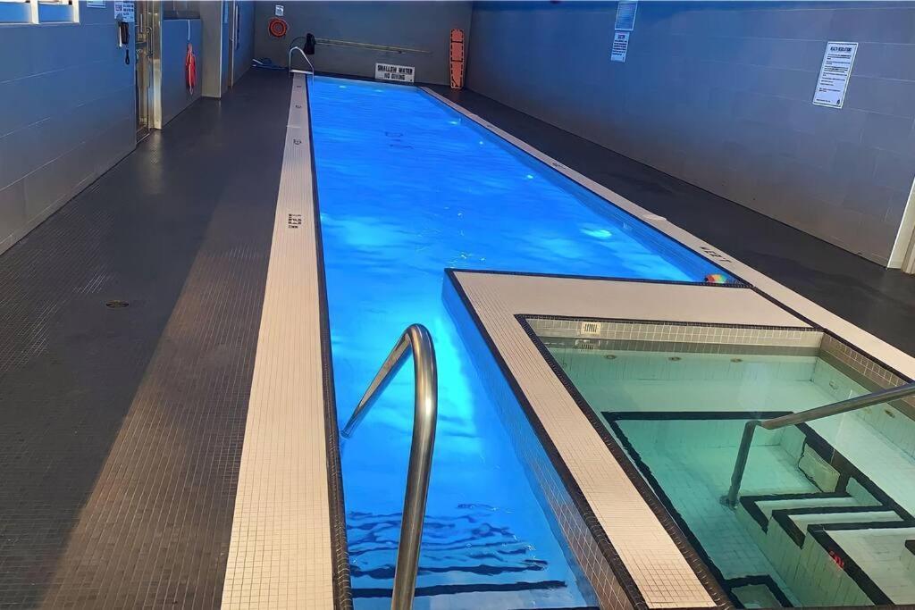 Comfort Two Beds Suite By Cn Tower Rogers Centre Plus Free Parking Toronto Extérieur photo