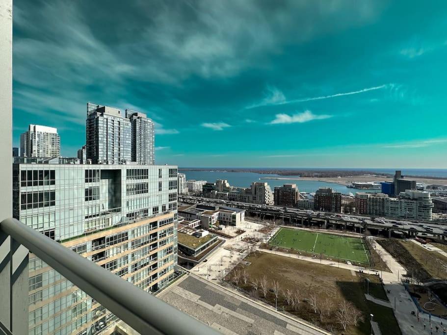 Comfort Two Beds Suite By Cn Tower Rogers Centre Plus Free Parking Toronto Extérieur photo