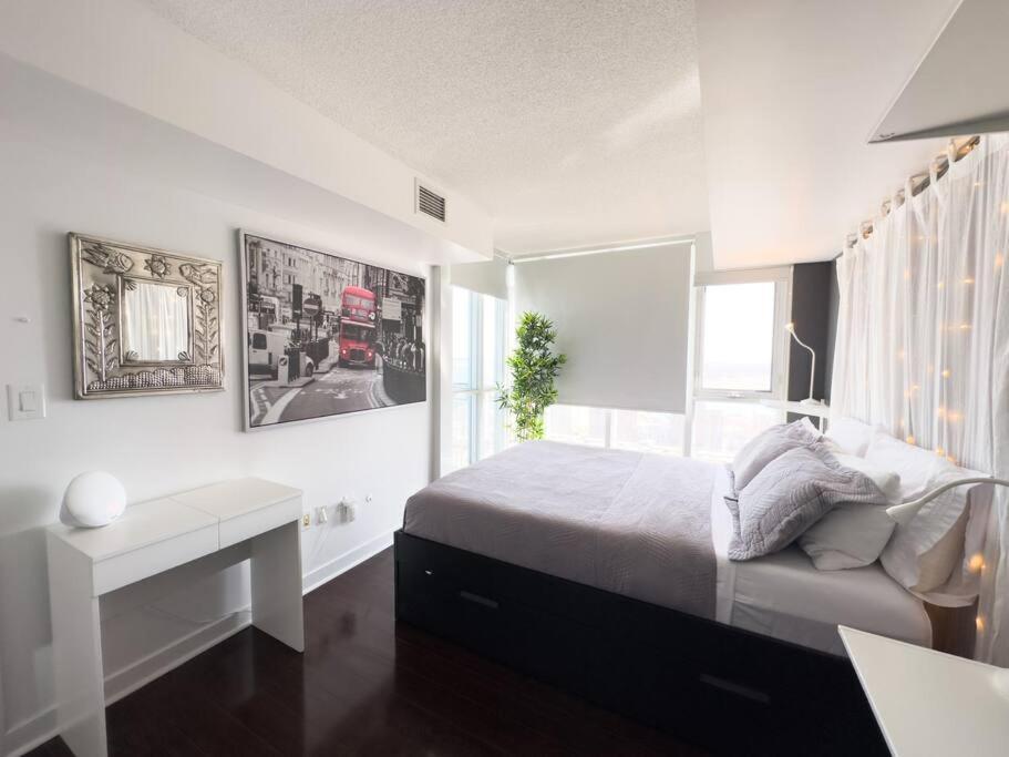Comfort Two Beds Suite By Cn Tower Rogers Centre Plus Free Parking Toronto Extérieur photo